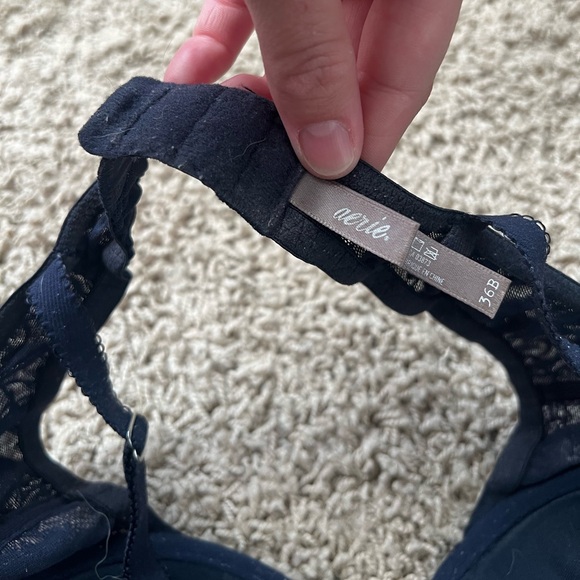 Aerie Bra 36B - Picture 3 of 6